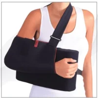 Case Yastıklı Kol Askısı Kutulu (30 Derece) L-XL